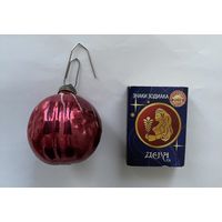 Елочная игрушка.