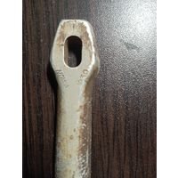 Колышек от палатки.