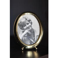 Настольная, интерьерная фоторамка.