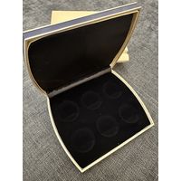 Футляр на 6 монет. Отлично подходит для памятных монет 20 рублей серий "Семейные традиции славян", "Парусные корабли" и других монет НБ РБ.