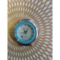 Часы наручные BOLUN ,   тикают. Состояние на скане.