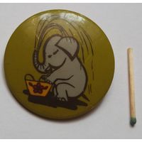 Значок - слоник