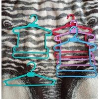 Вешалки детские