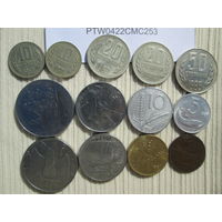 13 монет Болгарии и Италии