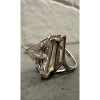 Перстень СЕРЕБРО  17 р-р  (17)    Распродажа коллекции!!!