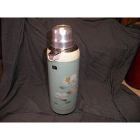 Термос из дружественного Китая 70-х годов.Лот 04.