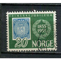 Норвегия - 1955 - 100-летие норвежских марок 20 О - [Mi.390] - 1 марка. Гашеная.  (Лот 22JB)-TG3P56