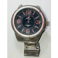 Кварцевые часы  PERFECT . С рубля .