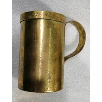 Кружка из мерного стакана на 1 л. Клеймо 1943г.