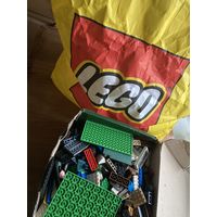 ЛЕГО солянка и фирма и китай.2.4 кг Фирменный пакет в подарок.