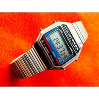 Электронные часы. Convoy, аналог Montana (Монтана), браслет в подарок. Торг есть.