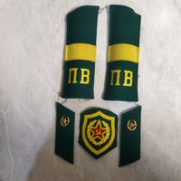 Комплект обшивы на шинель старшего сержанта Пограничных войск КГБ СССР . Родной сбор.