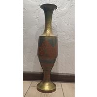 Все лоты с 1р.Большая Бронзовая ваза