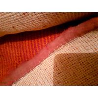 Ковер красный  шерсть СССР трендовый цвет 2026  - 2027 г