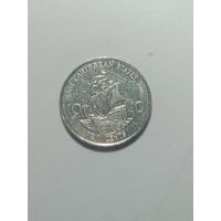 Восточные Карибы 10 центов 2004 года .