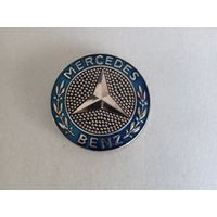 Эмблема MERSEDES BENZ