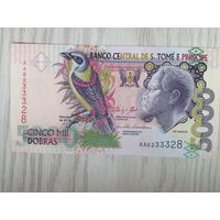 Сан -Томе и Принсипи 5000 UNC c рубля