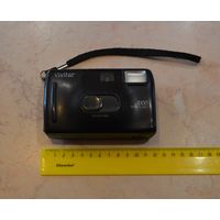 Фотоаппарат "Vivitar" 1000 AUTO FLASH.