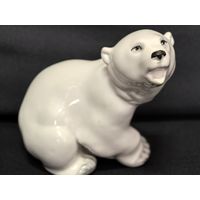 Статуэтка.. Белый медведь ЛФЗ .