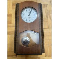 Часы настенные ОЧЗ ,идут