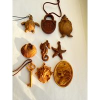 Кулон, подвеска, брелок Единорог, ключ, орел, морской конек, дракон, замок, ракушка  Дерево   Цены разные