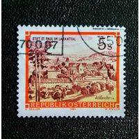 Марка Австрия 1985 год  Монастырь