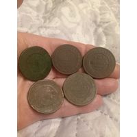 Монеты по 5 копеек