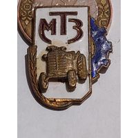 Значок " МТЗ тяж. без булавки "