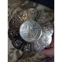 Сувенирная коллекционная тарелка СССР