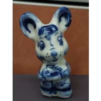 Статуэтка фарфоровая Мышка, Гжель