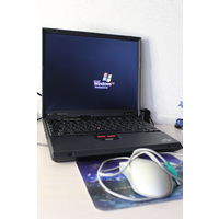 Ретро-ноутбук IBM ThinkPad 2648 из начала 2000-х