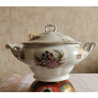 Супница с подстановочным блюдом