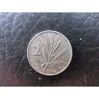Италия. 2 лиры. 1955. С 20 копеек. Распродажа коллекции. Смотрите другие лоты.