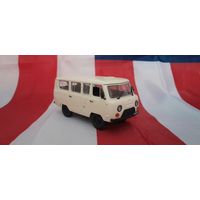 Машинка (модель) deagostini 1:43 УАЗ
