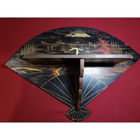 С рубля без мц. полка-веер раскладная, ранняя Япония. (20-е), ширина 45.5см. высота 31см. глубина 12.5см.