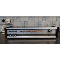 Стационарный транзисторный тюнер "Рондо-101-стерео" 1976 год.