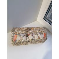 Шкатулка из ракушек