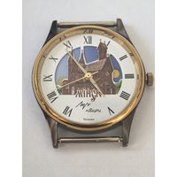 Новые !!! Часы Луч. Кварц. в упаковке и с документом. 1999 год. Красный костел. День. Ночь. солнышко и луна бегают между башенками.Новые . темный корпус. новая батарейка !!!