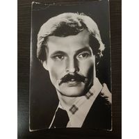 Артисты Сазонтьев
