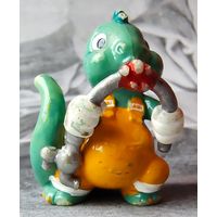 Киндер дино. Игрушка сюрприз, серия дракончик, динозаврик, динозавр, дракон