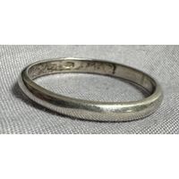 Кольцо серебряное 925 пробы. 60