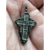 Крестик нательный старинный "Лепесток"