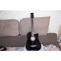 Гитара шестиструнная. Новая.