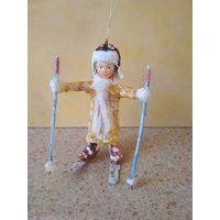 Ватная елочная игрушка.