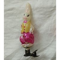 Ёлочная игрушка зайчик из серии Айболит