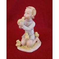 Статуэтка Rosenthal девочка с цыплятами, Германия