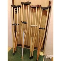 Костыли, новые 3 пары, 1 пара (справа) б/у