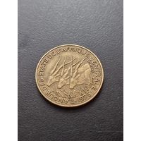 ЦАР 5 франков 1975 г.