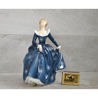 Royal Doulton  1965 год статуэтка дамочка