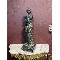 Очень большая бронзовая фигура, Европа, много лотов с рубля